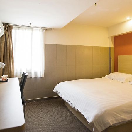 Motel Zhenjiang Jiefang Road Eksteriør billede